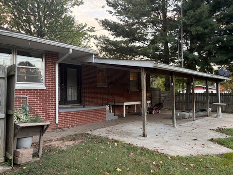 Tiny photo for 1302 N 16th Street, Murphysboro, IL 62966 (MLS # 12763711)