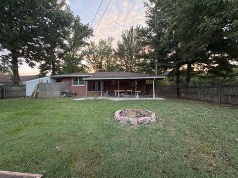 Tiny photo for 1302 N 16th Street, Murphysboro, IL 62966 (MLS # 12763711)