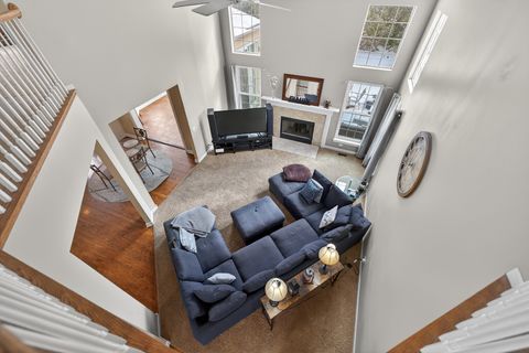 Tiny photo for 1823 Kings Gate Lane, Crystal Lake, IL 60014 (MLS # 12590711)