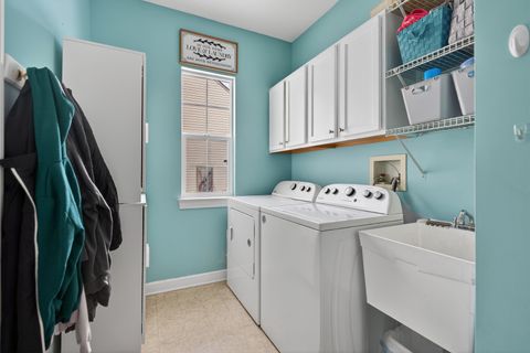 Tiny photo for 1823 Kings Gate Lane, Crystal Lake, IL 60014 (MLS # 12590711)