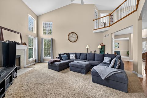 Tiny photo for 1823 Kings Gate Lane, Crystal Lake, IL 60014 (MLS # 12590711)