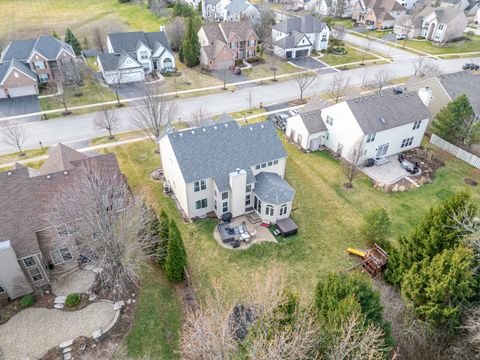 Tiny photo for 1823 Kings Gate Lane, Crystal Lake, IL 60014 (MLS # 12590711)