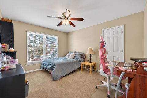Tiny photo for 1823 Kings Gate Lane, Crystal Lake, IL 60014 (MLS # 12590711)