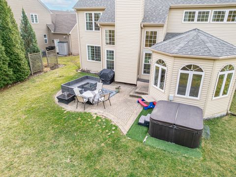 Tiny photo for 1823 Kings Gate Lane, Crystal Lake, IL 60014 (MLS # 12590711)