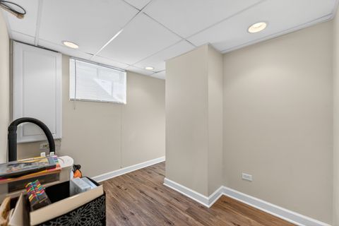 Tiny photo for 1823 Kings Gate Lane, Crystal Lake, IL 60014 (MLS # 12590711)