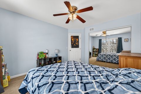 Tiny photo for 1823 Kings Gate Lane, Crystal Lake, IL 60014 (MLS # 12590711)