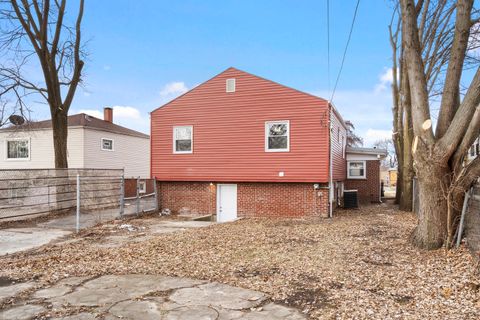 Tiny photo for 15429 Ellis Avenue, Dolton, IL 60419 (MLS # 12535159)
