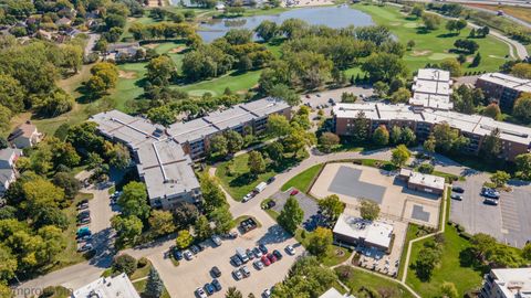 Tiny photo for 945 E Kenilworth Avenue #318, Palatine, IL 60074 (MLS # 12477619)