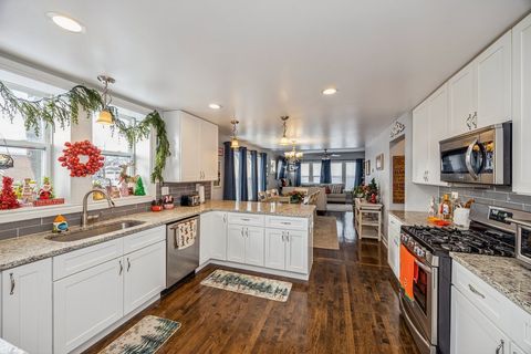 Tiny photo for 3647 Euclid Avenue, Berwyn, IL 60402 (MLS # 12526800)