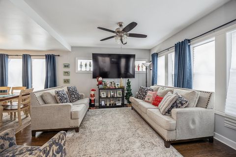 Tiny photo for 3647 Euclid Avenue, Berwyn, IL 60402 (MLS # 12526800)