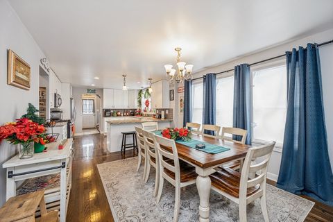 Tiny photo for 3647 Euclid Avenue, Berwyn, IL 60402 (MLS # 12526800)