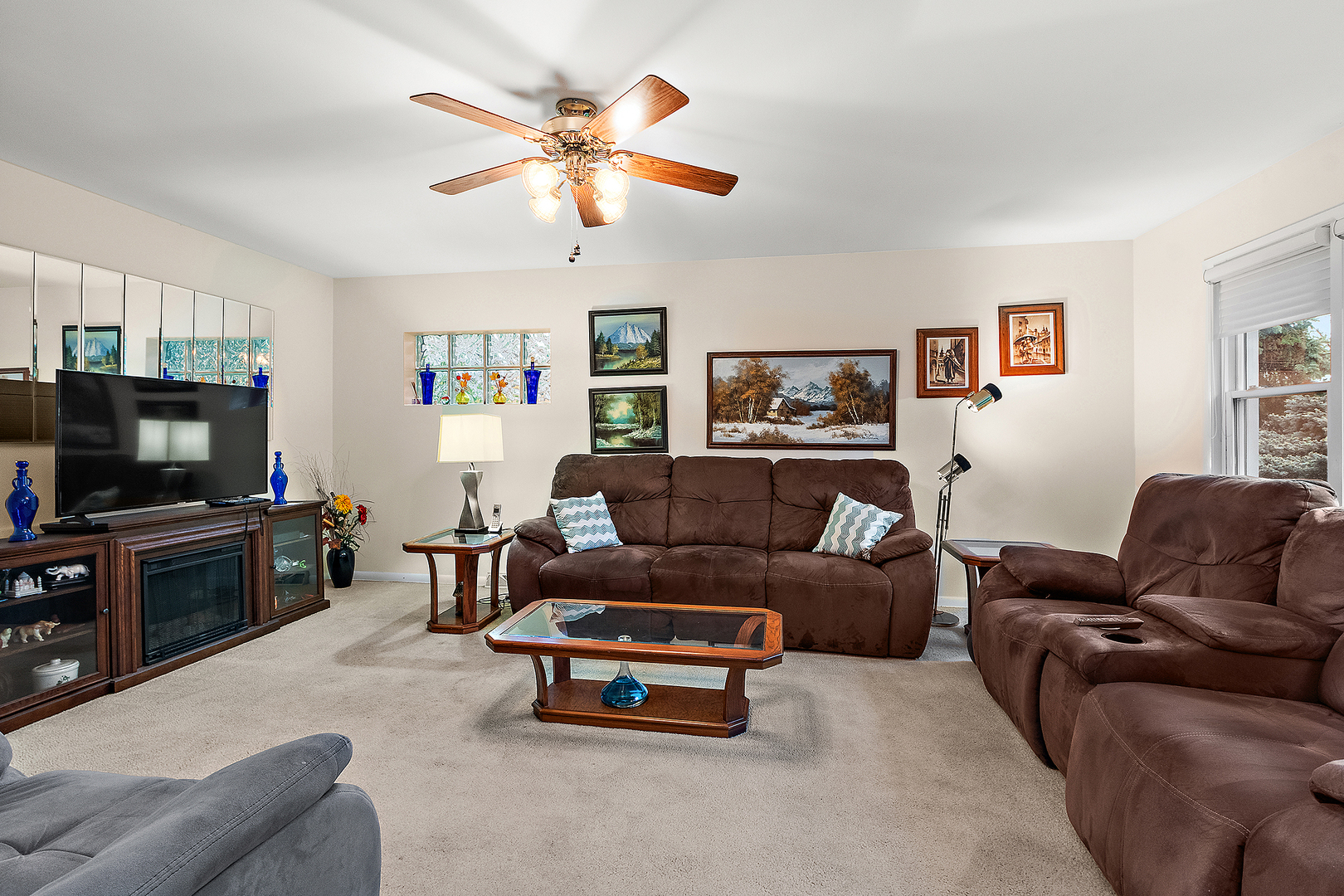 8608 W 144th Place