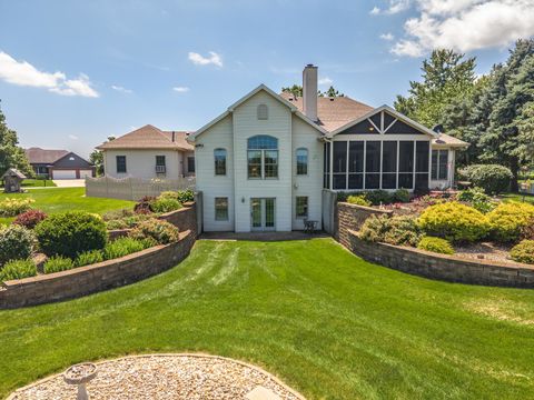 Tiny photo for 581 Fairway Drive, El Paso, IL 61738 (MLS # 12693883)