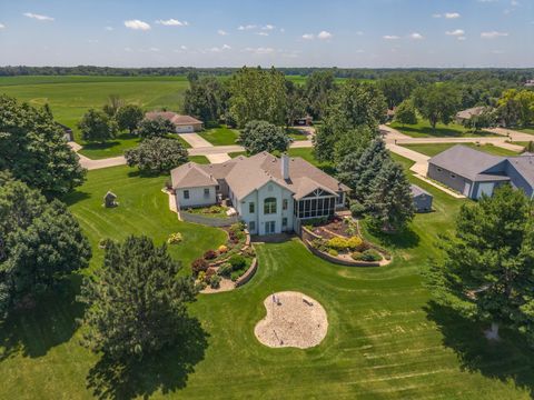 Tiny photo for 581 Fairway Drive, El Paso, IL 61738 (MLS # 12693883)