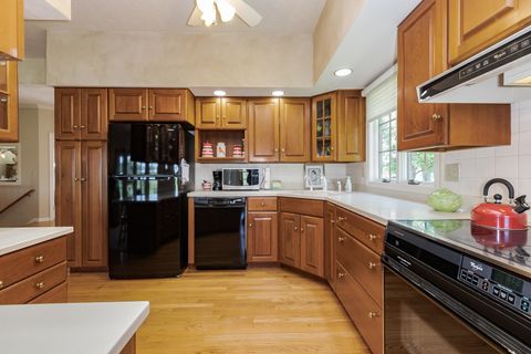 Tiny photo for 581 Fairway Drive, El Paso, IL 61738 (MLS # 12693883)