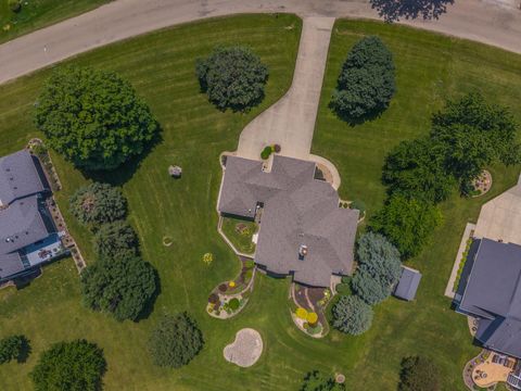 Tiny photo for 581 Fairway Drive, El Paso, IL 61738 (MLS # 12693883)