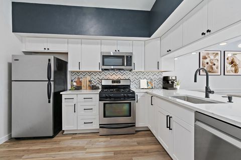 Tiny photo for 1113 Regency Court, Schaumburg, IL 60193 (MLS # 12521533)