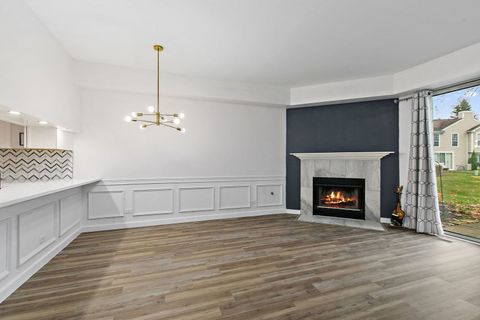 Tiny photo for 1113 Regency Court, Schaumburg, IL 60193 (MLS # 12521533)