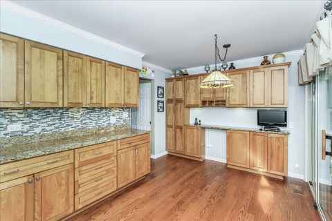 Tiny photo for 1109 Carriage Lane, Schaumburg, IL 60193 (MLS # 12544129)