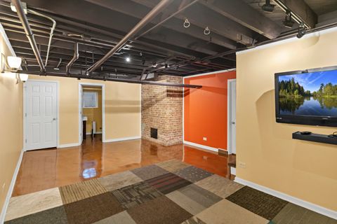 Tiny photo for 605 N 3rd Avenue, St. Charles, IL 60174 (MLS # 12562039)