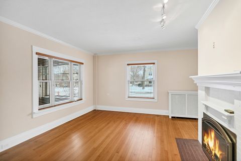 Tiny photo for 605 N 3rd Avenue, St. Charles, IL 60174 (MLS # 12562039)