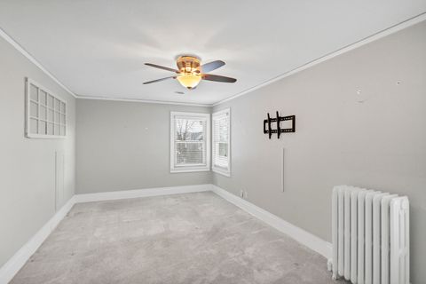 Tiny photo for 605 N 3rd Avenue, St. Charles, IL 60174 (MLS # 12562039)