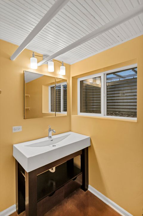 Tiny photo for 605 N 3rd Avenue, St. Charles, IL 60174 (MLS # 12562039)