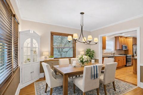 Tiny photo for 605 N 3rd Avenue, St. Charles, IL 60174 (MLS # 12562039)