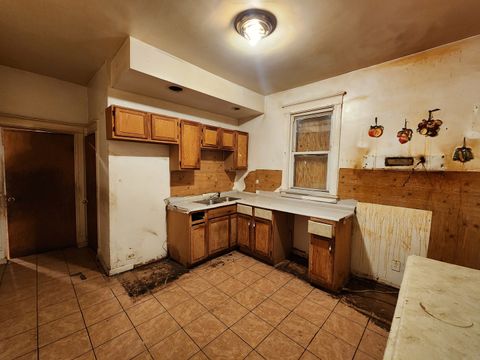 Tiny photo for Chicago, IL 60609 (MLS # 12634236)
