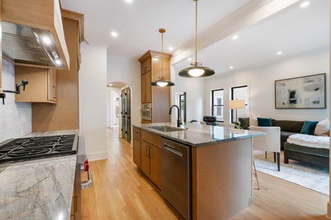 Tiny photo for 1962 W Wilson Avenue, Chicago, IL 60640 (MLS # 12736994)