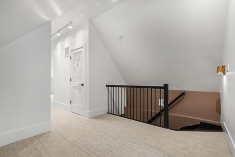 Tiny photo for 1962 W Wilson Avenue, Chicago, IL 60640 (MLS # 12736994)