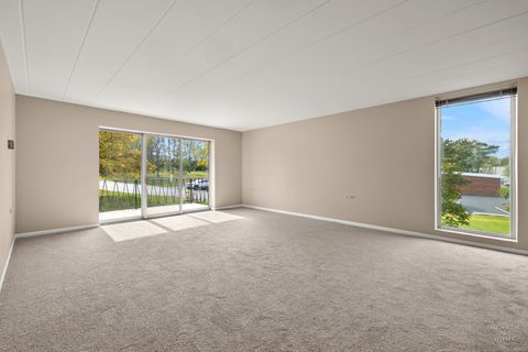 Tiny photo for 5300 Walnut Avenue #12B, Downers Grove, IL 60515 (MLS # 12501888)