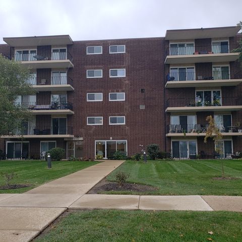 5300 Walnut Avenue 12B Downers Grove IL 60515