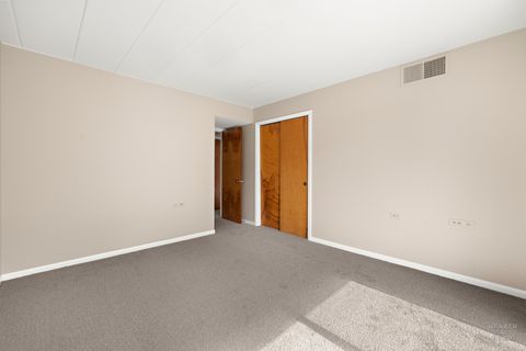 Tiny photo for 5300 Walnut Avenue #12B, Downers Grove, IL 60515 (MLS # 12501888)
