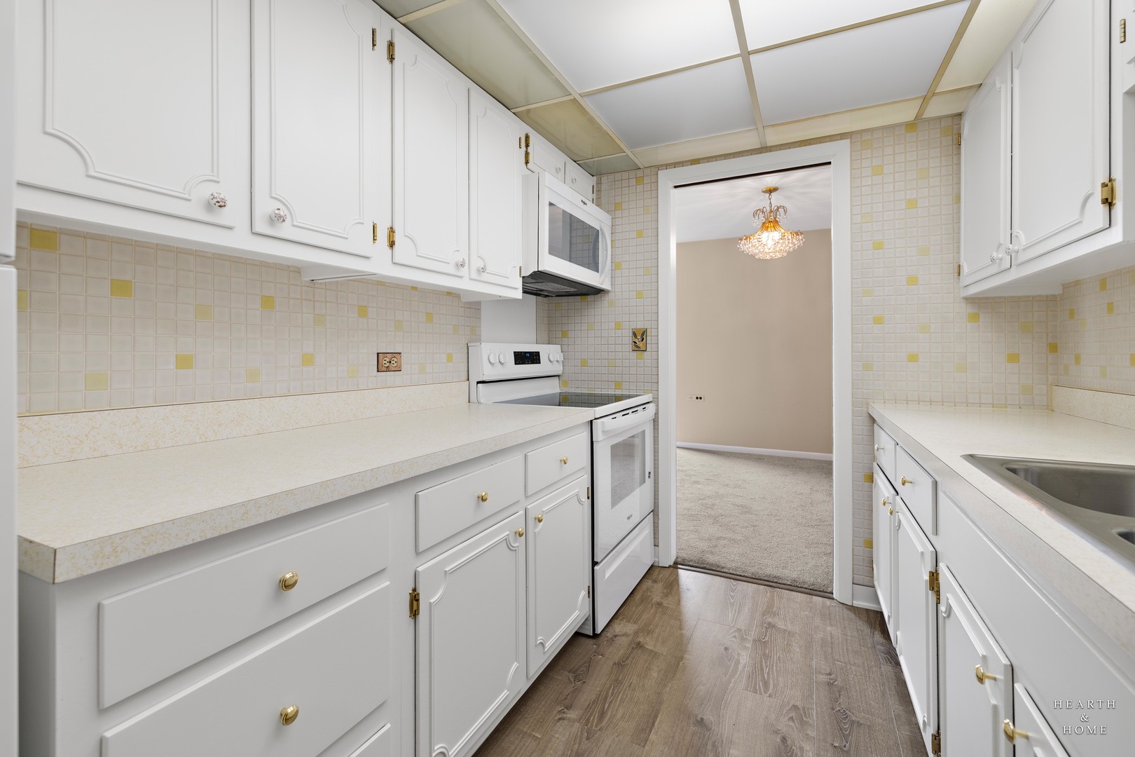 5300 Walnut Avenue 12B