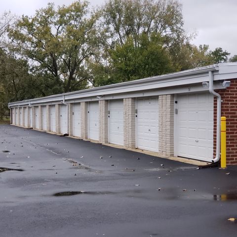 Tiny photo for 5300 Walnut Avenue #12B, Downers Grove, IL 60515 (MLS # 12501888)