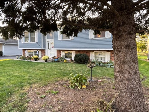 Tiny photo for 432 Wallace Street, Chicago Heights, IL 60411 (MLS # 12793447)