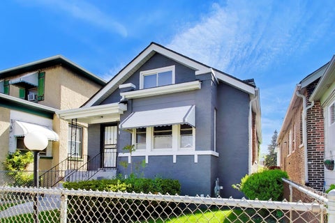Tiny photo for 9549 S Calumet Avenue, Chicago, IL 60628 (MLS # 12753510)