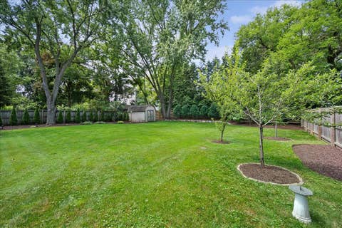 Tiny photo for 586 Earl Drive, Northfield, IL 60093 (MLS # 12692423)