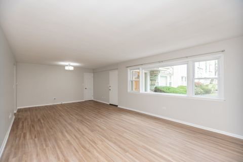 Tiny photo for 4926 N Lester Avenue #1W, Chicago, IL 60630 (MLS # 12487958)