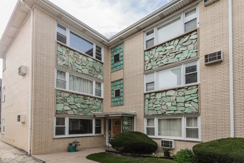 Tiny photo for 4926 N Lester Avenue #1W, Chicago, IL 60630 (MLS # 12487958)