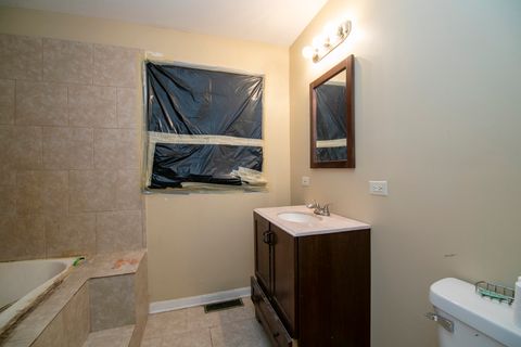 Tiny photo for 176 N Floyd Lane, Chicago Heights, IL 60411 (MLS # 12493647)