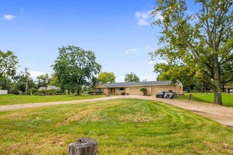 Tiny photo for 400 Sugar Creek Drive, Joliet, IL 60433 (MLS # 12767666)