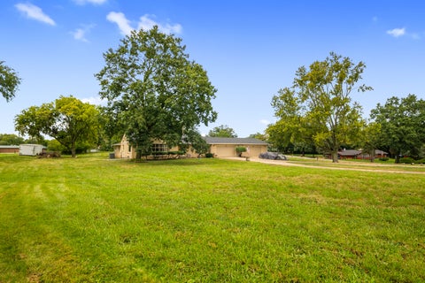 Tiny photo for 400 Sugar Creek Drive, Joliet, IL 60433 (MLS # 12767666)