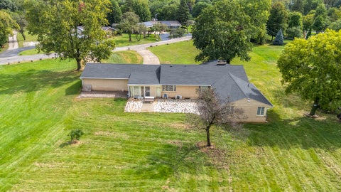 Tiny photo for 400 Sugar Creek Drive, Joliet, IL 60433 (MLS # 12767666)