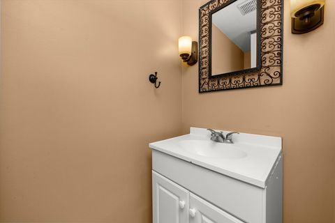 Tiny photo for 20 Honeybear Lane, Romeoville, IL 60446 (MLS # 12505552)