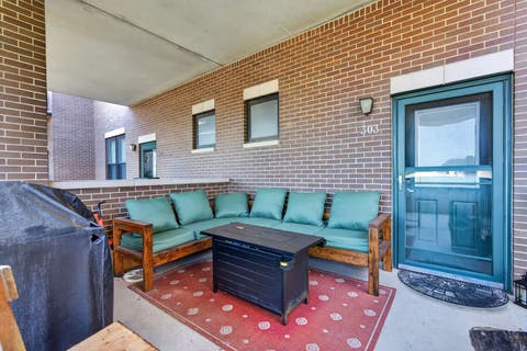 Tiny photo for 2510 W Irving Park Road #303, Chicago, IL 60618 (MLS # 12725511)