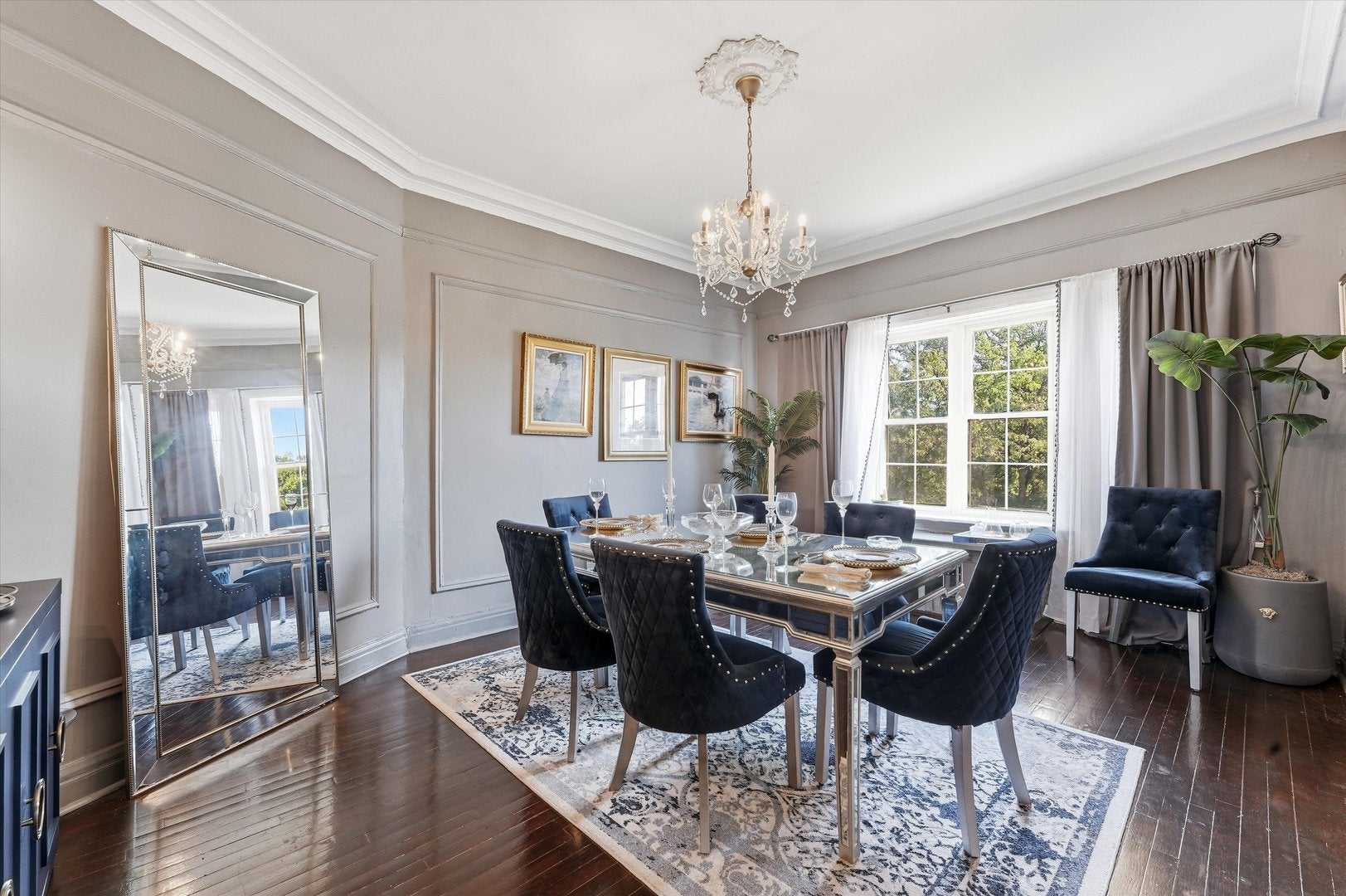6844 S South Shore Drive 3