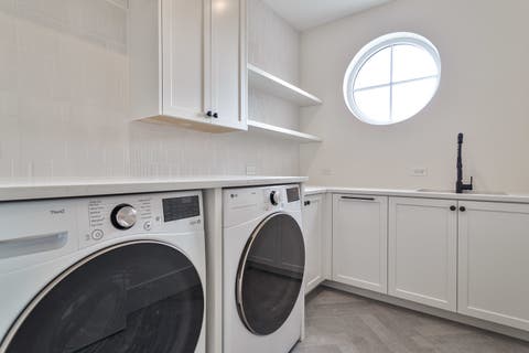 Tiny photo for 537 Kensington Court, Hinsdale, IL 60521 (MLS # 12705903)