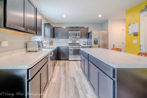 Tiny photo for 450 Cardinal Way, Hampshire, IL 60140 (MLS # 12671879)